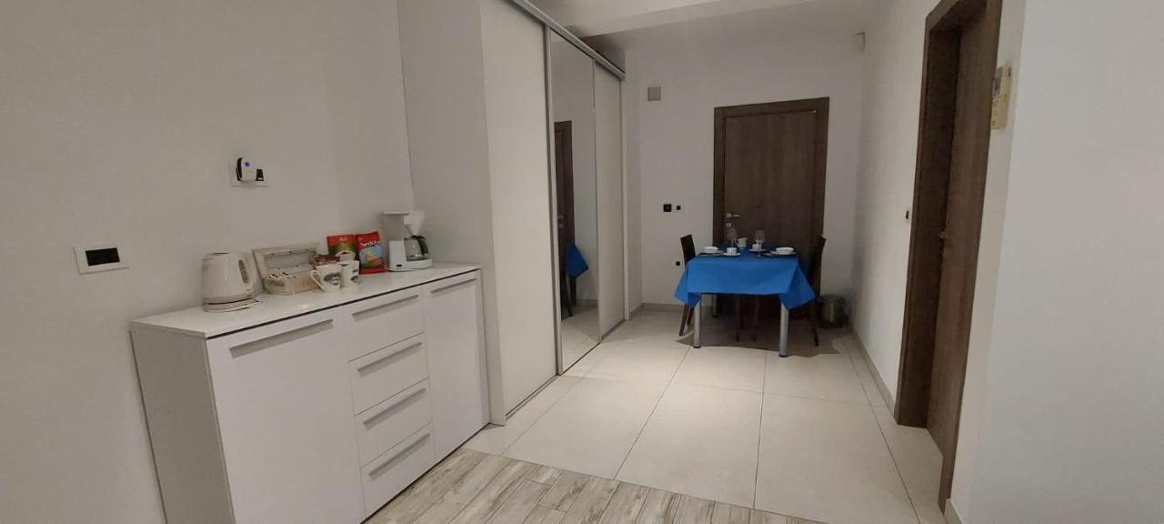 Room Lina Lovran Εξωτερικό φωτογραφία